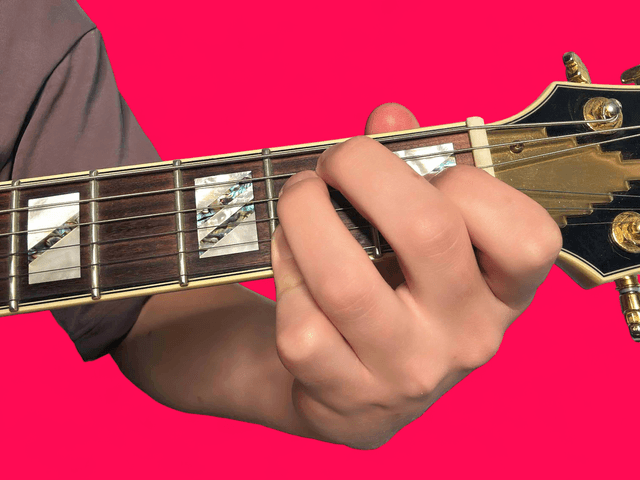 E9 guitar chord with finger positions